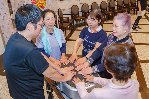 プリベンティブ・スタジオ豊泉家 桜塚　ハッピーエイジングの様子