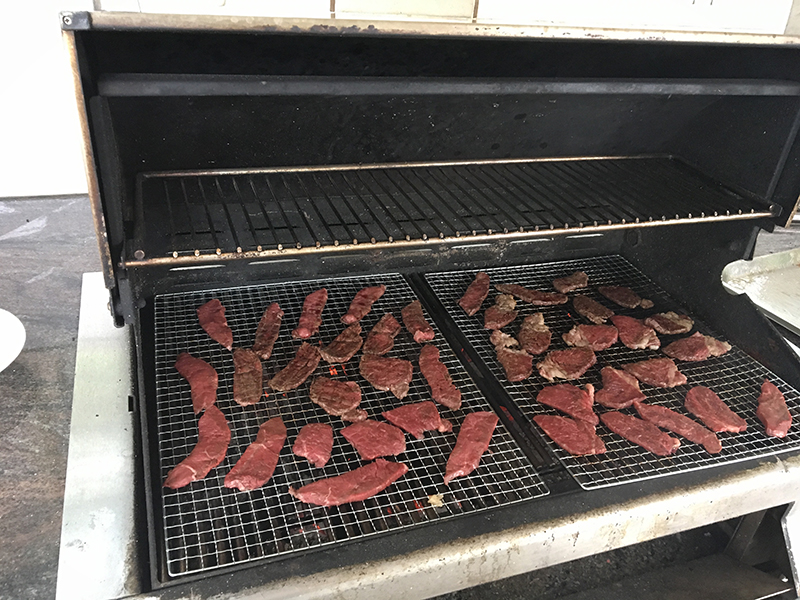 並ぶ肉!肉!肉!